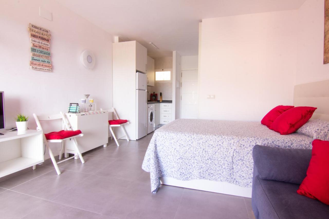Benalmádena estudio JJupiter 250 m del mar con vistas al mar piscinas Exterior foto